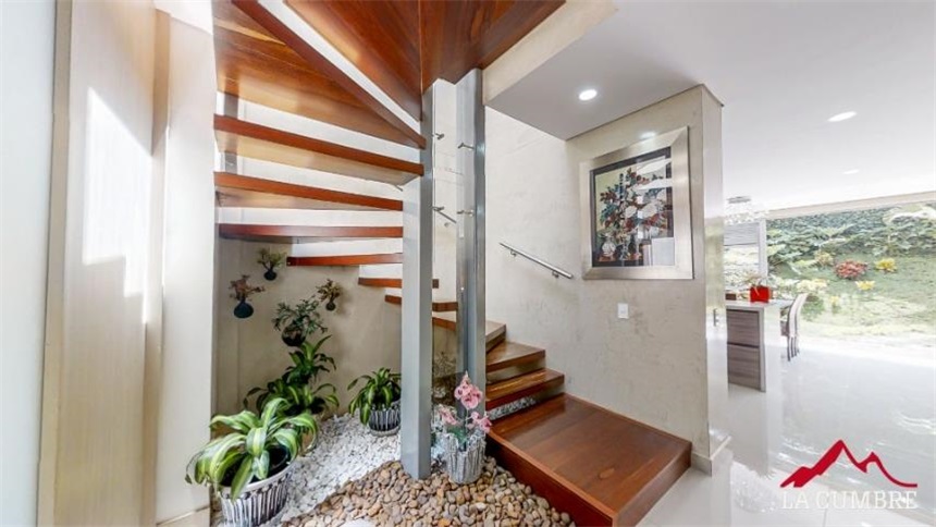 Casa de 3 alcobas en venta en San Lucas, Envigado, 171 m² · foto 12 de 24