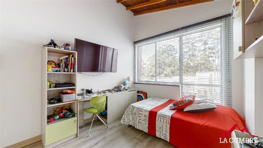 Casa de 3 alcobas en venta en San Lucas, Envigado, 171 m² · foto 18 de 24