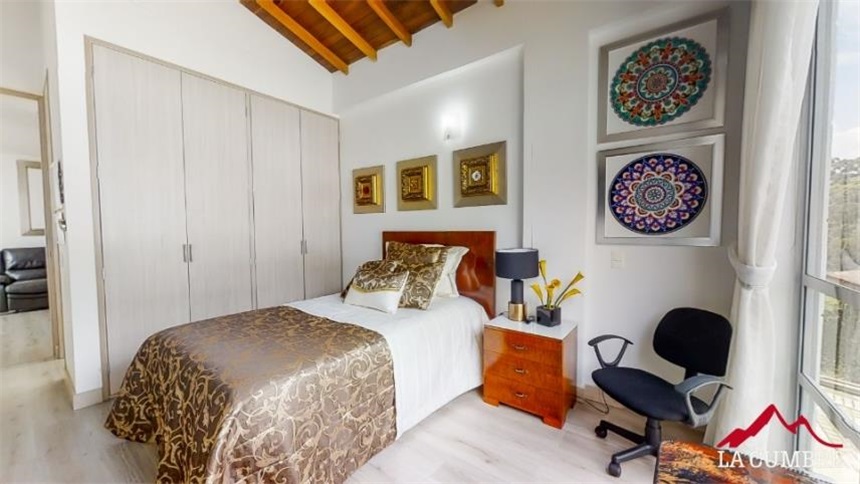 Casa de 3 alcobas en venta en San Lucas, Envigado, 171 m² · foto 14 de 24