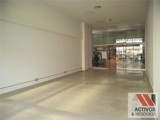 Local en Arriendo - Vista 2