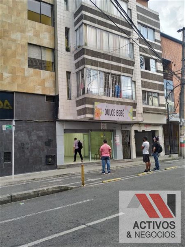 Local en Arriendo - Vista 2