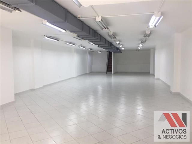 Local en Arriendo - Vista 4