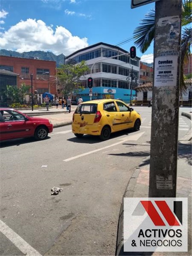 Local en Arriendo - Vista 4