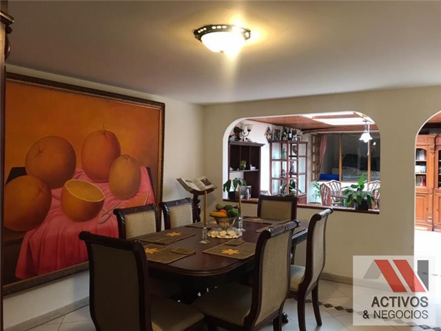 Casa de 3 alcobas en venta en Lago De Suba, Bogotá, 386 m² · foto 10 de 24
