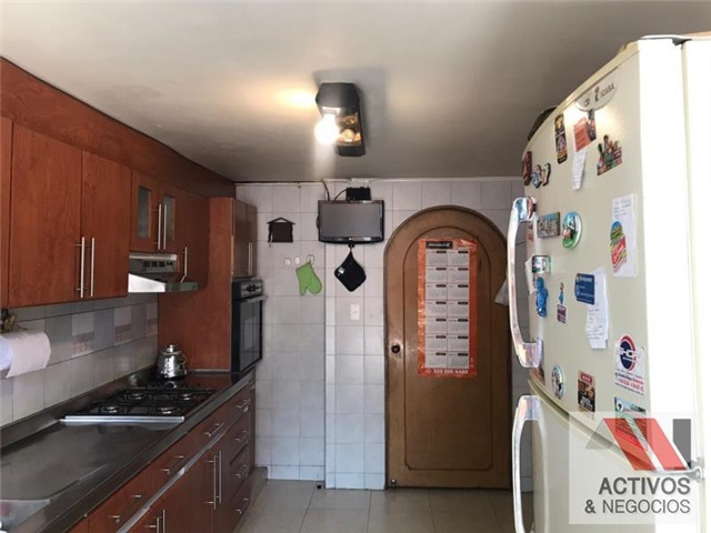 Casa de 3 alcobas en venta en Lago De Suba, Bogotá, 386 m² · foto 15 de 24