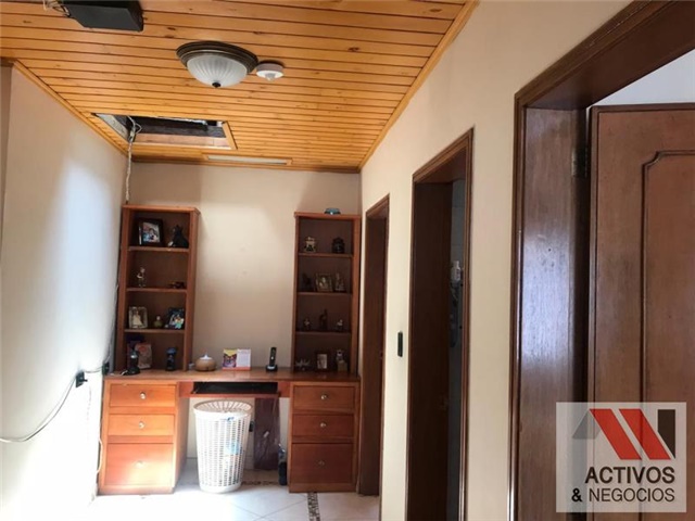 Casa de 3 alcobas en venta en Lago De Suba, Bogotá, 386 m² · foto 20 de 24