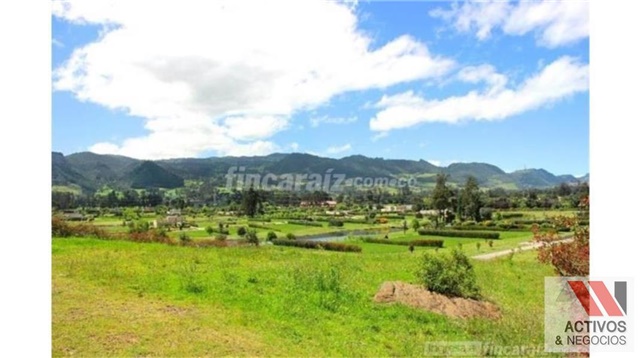 Lote en venta en El Volcan, La Calera, 2519 m² · foto 6 de 15