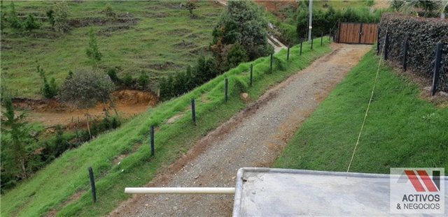 Finca en venta en La Hondita, Guarne, 5800 m² · foto 3 de 24