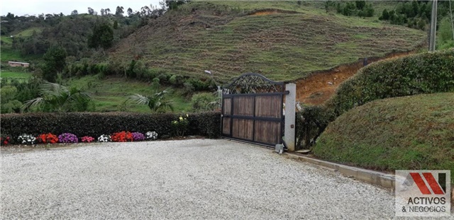 Finca en venta en La Hondita, Guarne, 5800 m² · foto 4 de 24