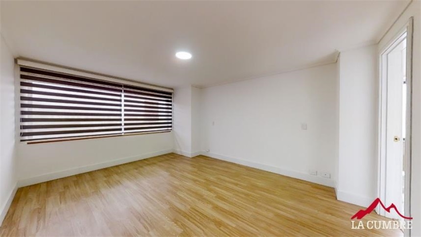 Apartamento de 4 alcobas en venta en Las Lomas, Medellín, 242 m² · foto 16 de 19