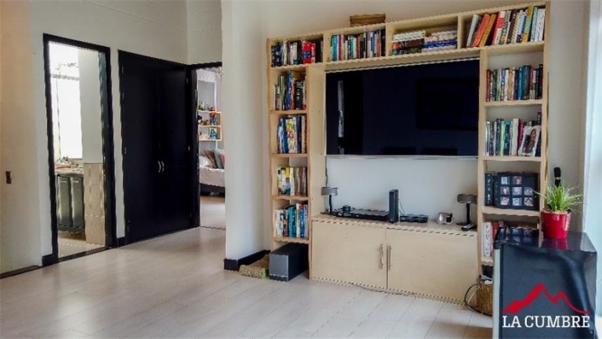 Casa de 3 alcobas en venta en El Tesoro, Medellín, 320 m² · foto 15 de 24