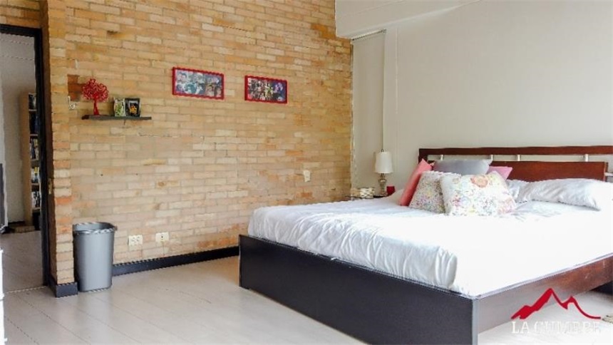 Casa de 3 alcobas en venta en El Tesoro, Medellín, 320 m² · foto 19 de 24