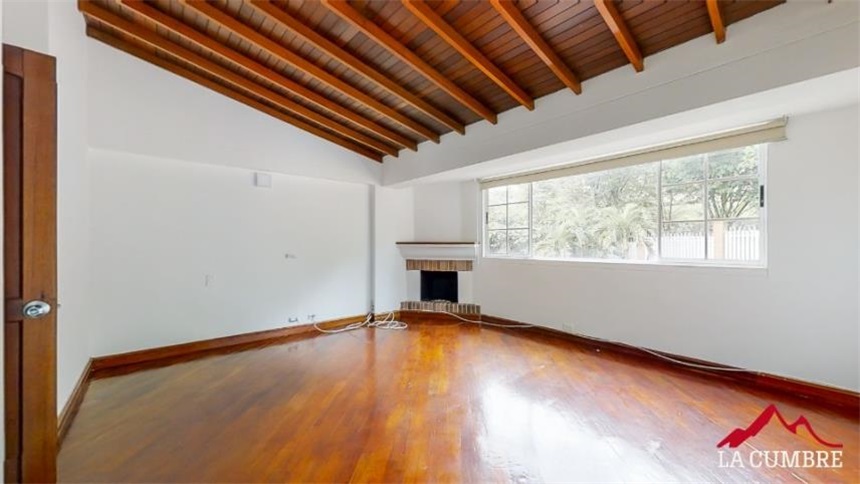 Casa de 5 alcobas en venta en Loma De Las Brujas, Envigado, 227 m² · foto 20 de 23