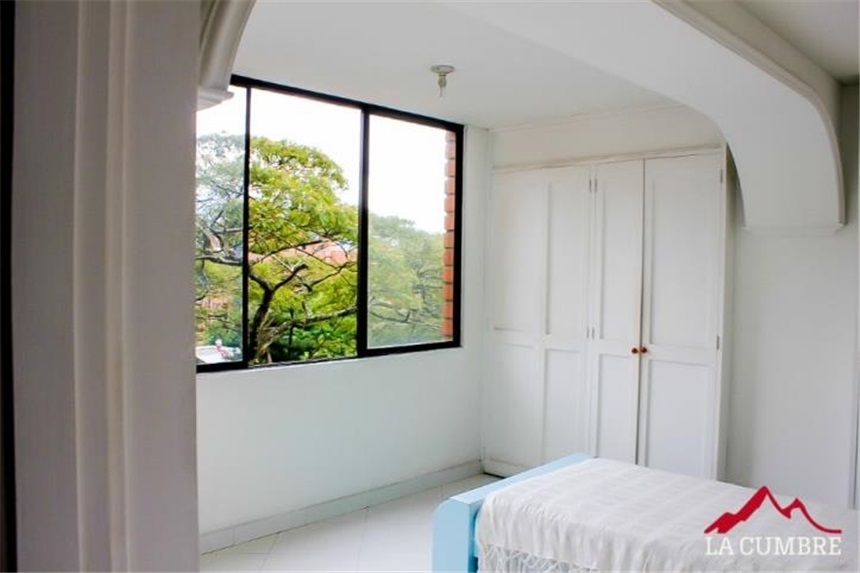 Apartamento en venta en El Poblado, Medellín · foto 15 de 24