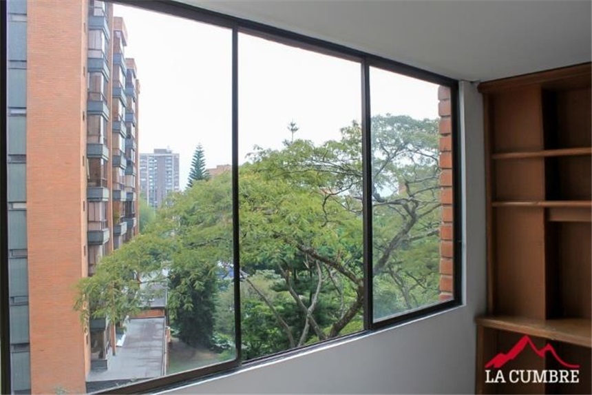 Apartamento en venta en El Poblado, Medellín · foto 17 de 24