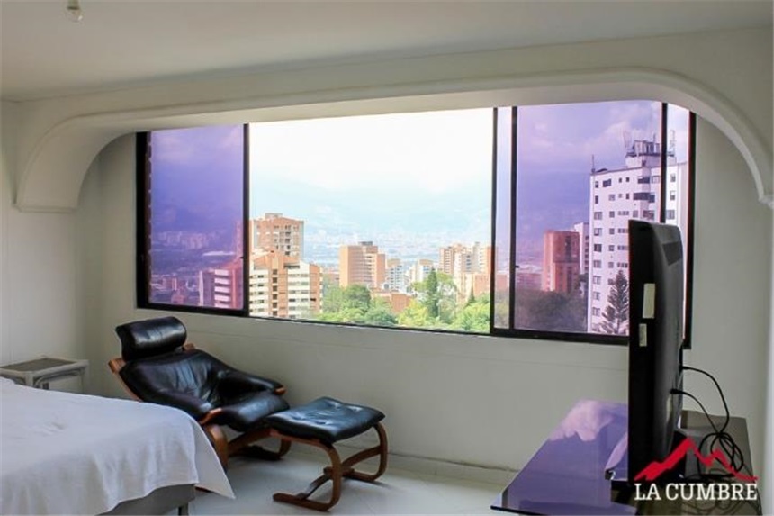 Apartamento en venta en El Poblado, Medellín · foto 20 de 24