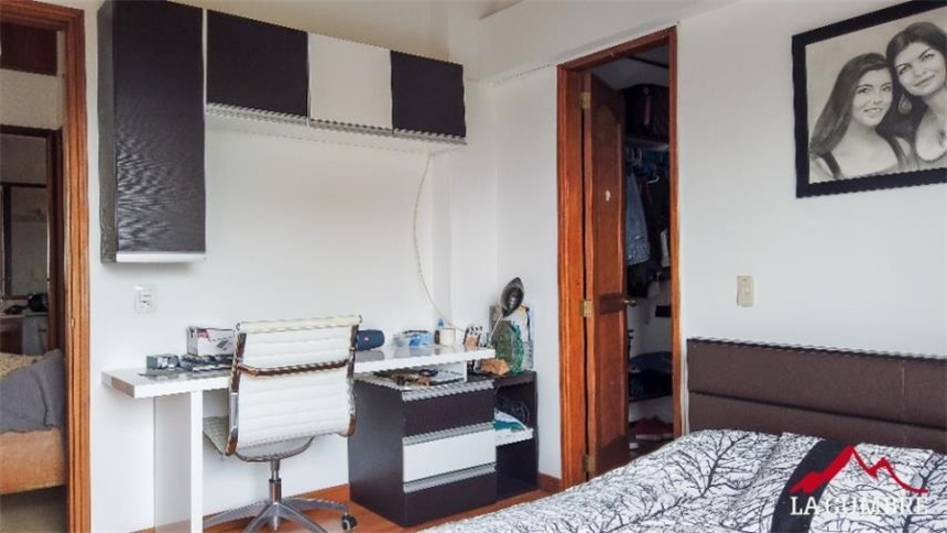 Casa de 4 alcobas en venta en Loma De Las Brujas, Envigado, 256 m² · foto 16 de 24