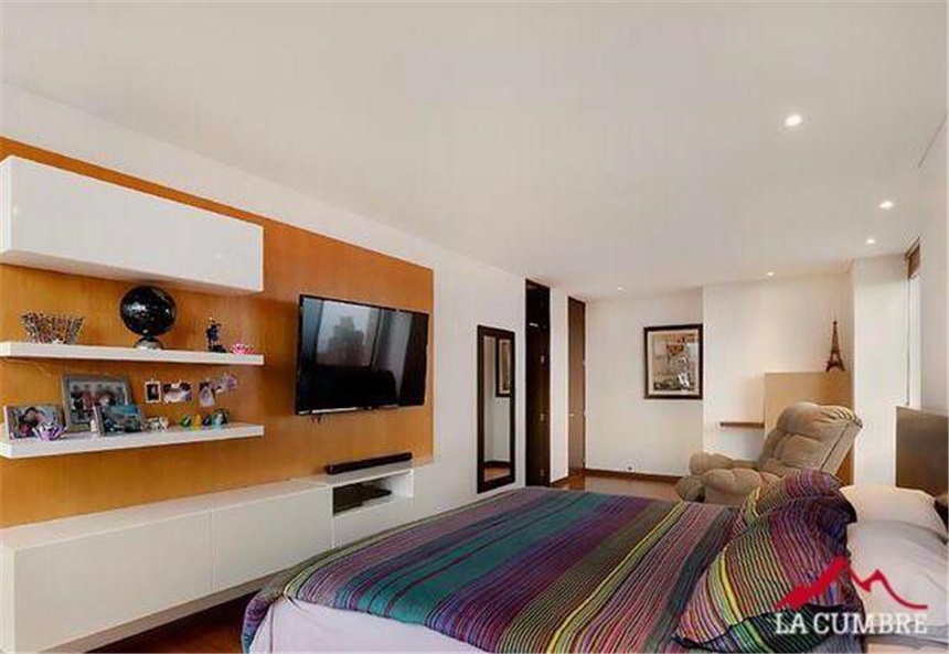 Apartamento en venta en El Poblado, Medellín · foto 14 de 15