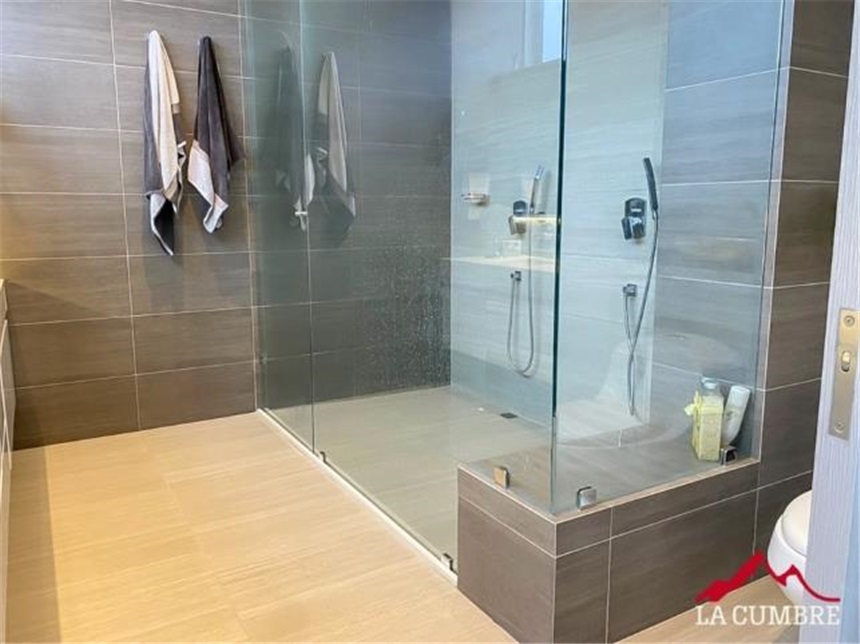 Apartamento de 3 alcobas en venta en El Poblado, Medellín, 387 m² · foto 15 de 18