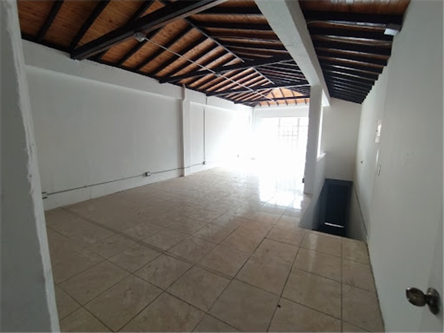 Local en Arriendo - Vista 3