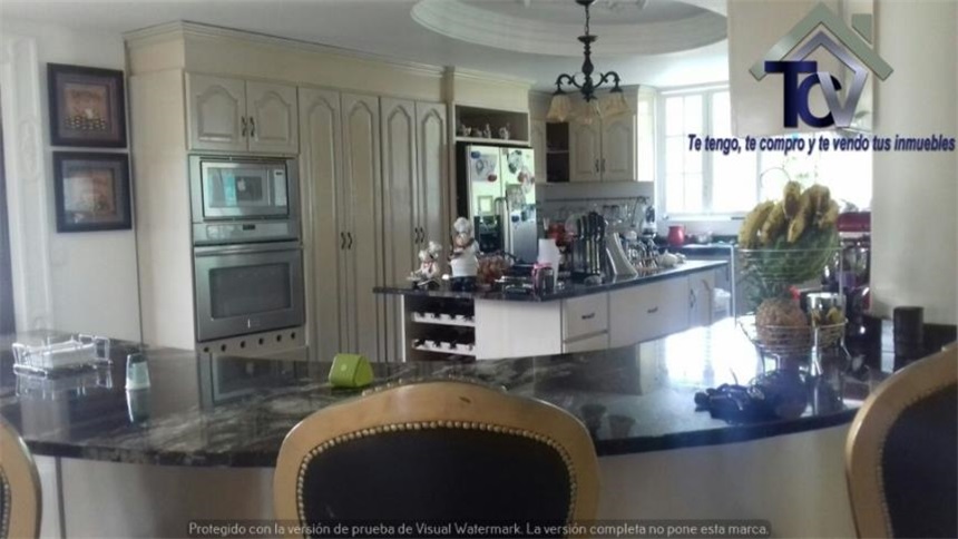 Casa de 6 alcobas en venta en Menzuly, Piedecuesta, 730 m² · foto 3 de 14