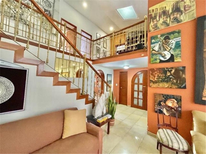Casa en venta en Niza, Bogotá · foto 4 de 24