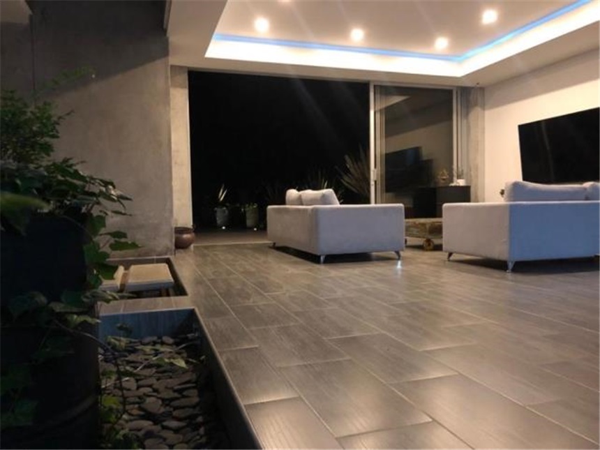 Casa de 5 alcobas en venta en Escobero, Envigado, 584 m² · foto 23 de 24