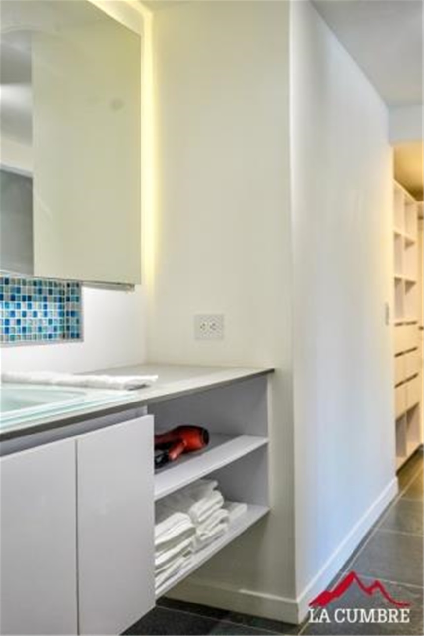 Apartamento de 3 alcobas en arriendo en Alejandría, Medellín, 200 m² · foto 16 de 17