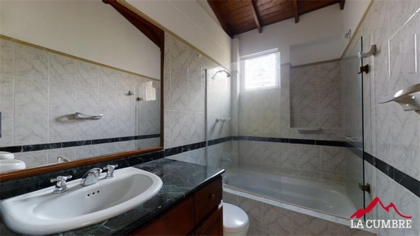 Casa en venta en La Abadia, Envigado · foto 10 de 19