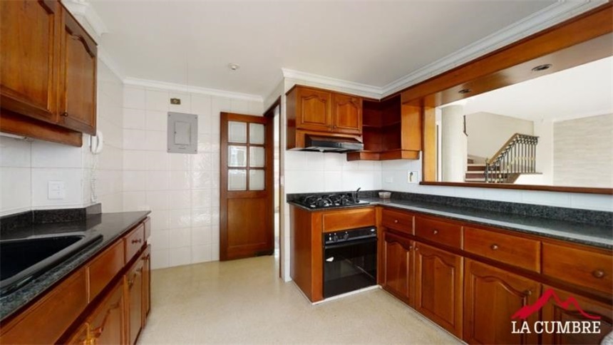 Casa en venta en La Abadia, Envigado · foto 4 de 19
