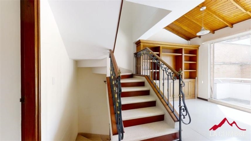 Casa en venta en La Abadia, Envigado · foto 5 de 19
