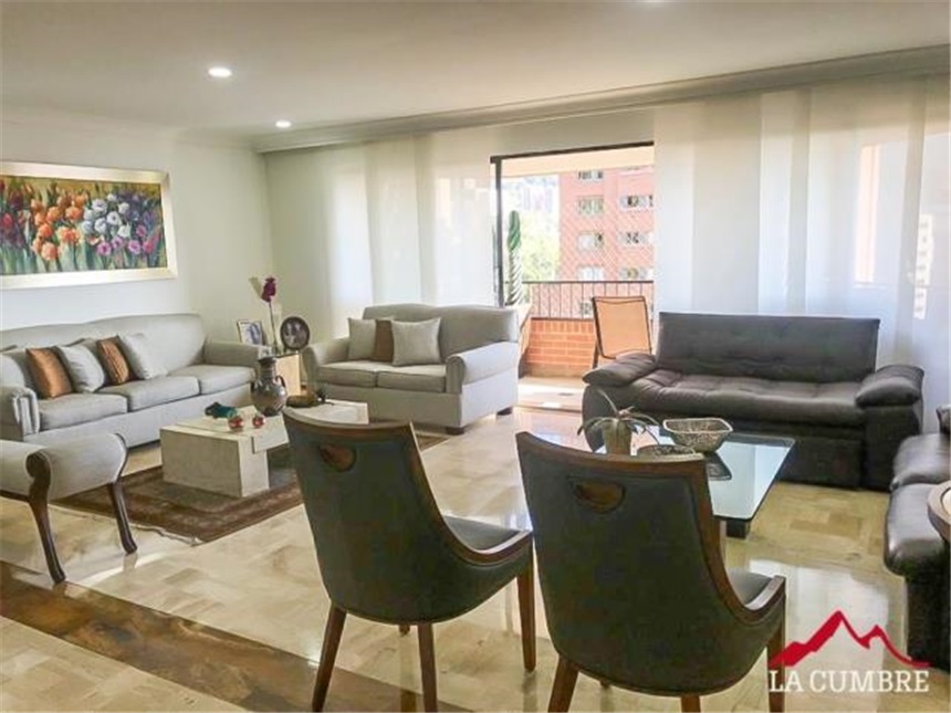 Apartamento en venta en Vía Las Palmas, Medellín 2