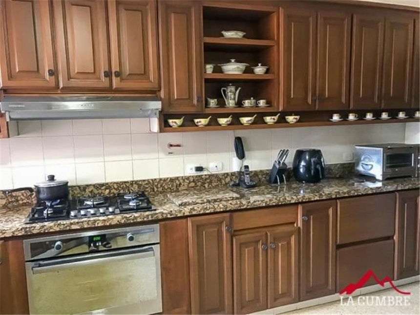 Apartamento de 3 alcobas en venta en Vía Las Palmas, Medellín, 227 m² · foto 6 de 20