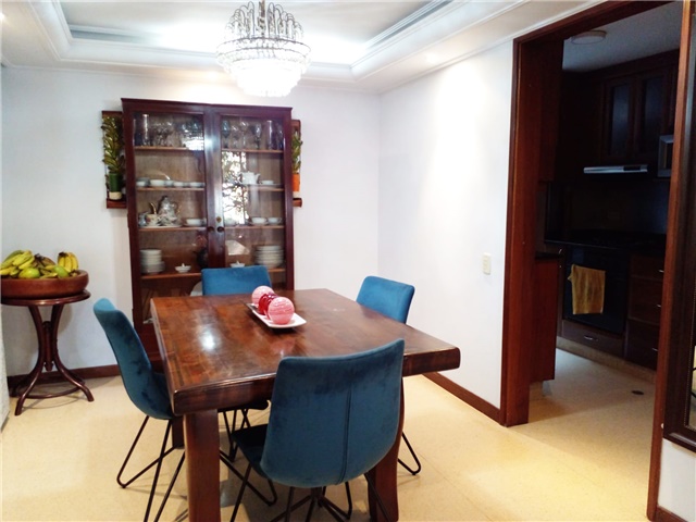 Casa de 3 alcobas en venta en Loma De Las Brujas, Envigado, 138 m² · foto 4 de 18