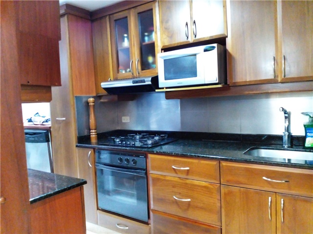 Casa de 3 alcobas en venta en Loma De Las Brujas, Envigado, 138 m² · foto 6 de 18