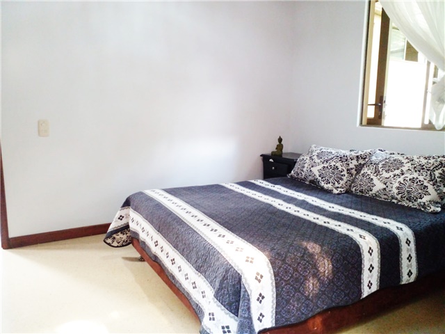 Casa de 3 alcobas en venta en Loma De Las Brujas, Envigado, 138 m² · foto 12 de 18