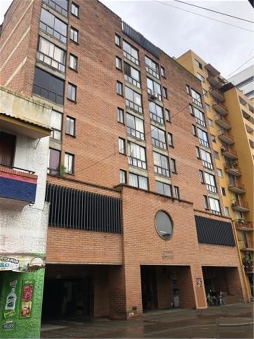 Apartment for sale in La candelaria, Medellín 2