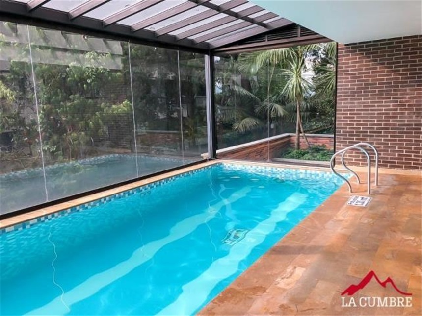 Apartamento de 4 alcobas en venta en El Poblado, Medellín, 246 m² · foto 14 de 14
