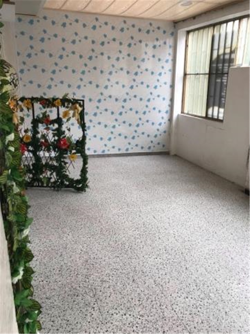 Casa en venta en Engativá, Bogotá · foto 3 de 24