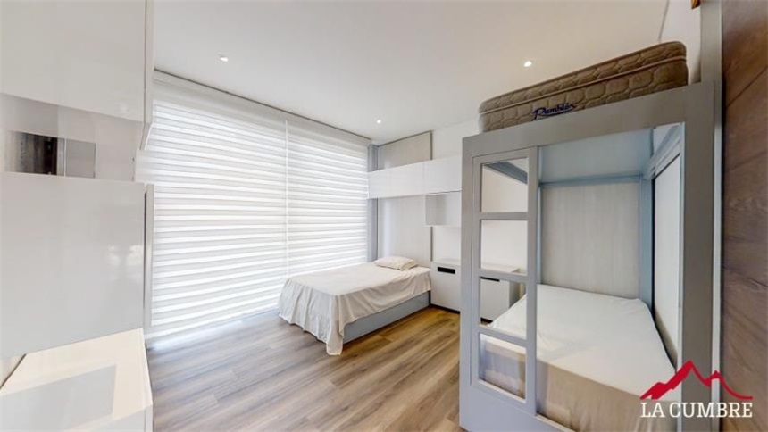 Casa de 6 alcobas en venta en Simon Bolivar Sb (Andina), Copacabana, 700 m² · foto 12 de 24