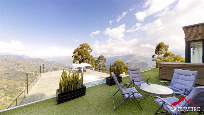 Casa de 6 alcobas en venta en Simon Bolivar Sb (Andina), Copacabana, 700 m² · foto 19 de 24