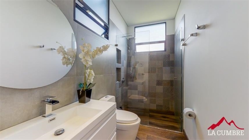 Casa de 6 alcobas en venta en Simon Bolivar Sb (Andina), Copacabana, 700 m² · foto 9 de 24