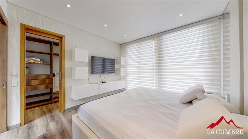 Casa de 6 alcobas en venta en Simon Bolivar Sb (Andina), Copacabana, 700 m² · foto 10 de 24