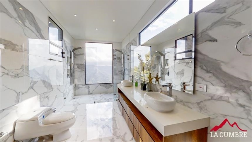 Casa de 6 alcobas en venta en Simon Bolivar Sb (Andina), Copacabana, 700 m² · foto 22 de 24