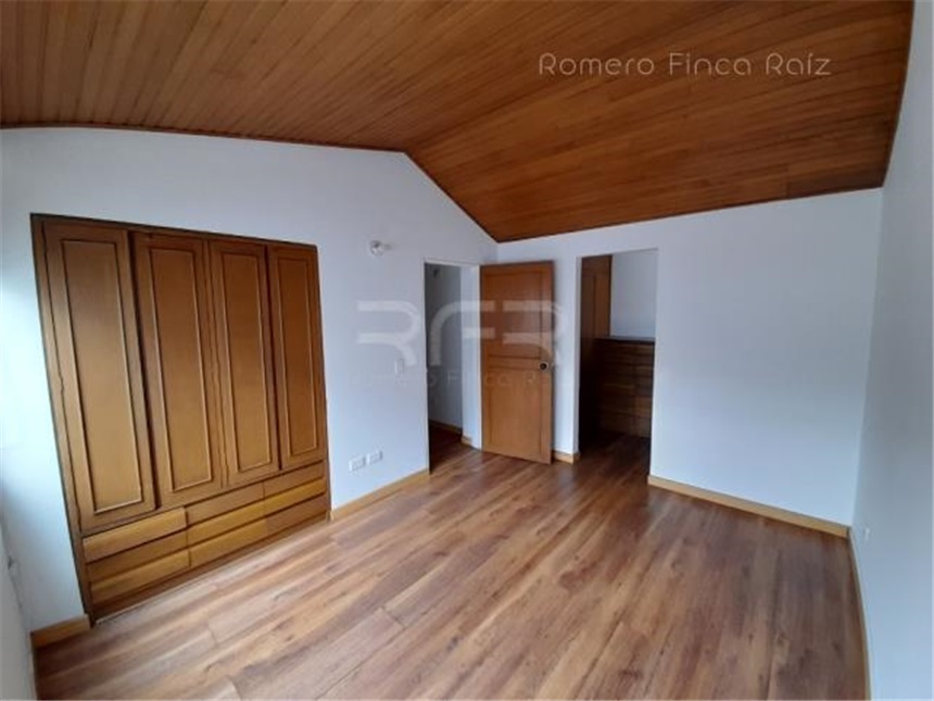 Apartaestudio en venta en Chapinero Alto, Bogotá, 50 m² · foto 10 de 24