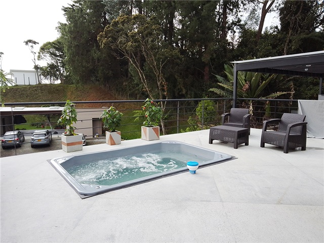 Casa de 3 alcobas en venta en Las Palmas, Medellín, 500 m² · foto 17 de 20