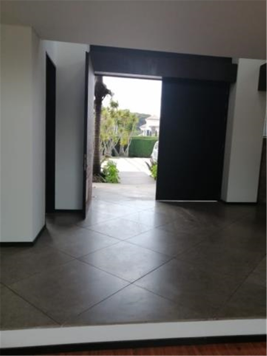 Casa en venta en Guaymaral, Bogotá · foto 10 de 15
