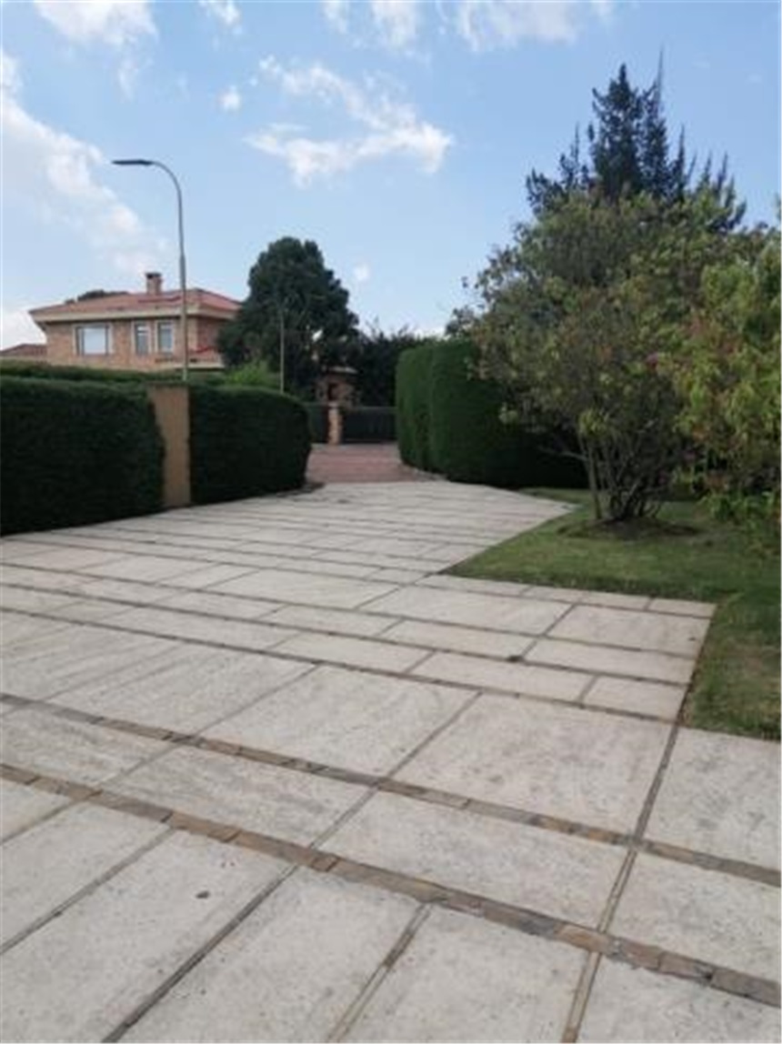 Casa en venta en Guaymaral, Bogotá · foto 8 de 15