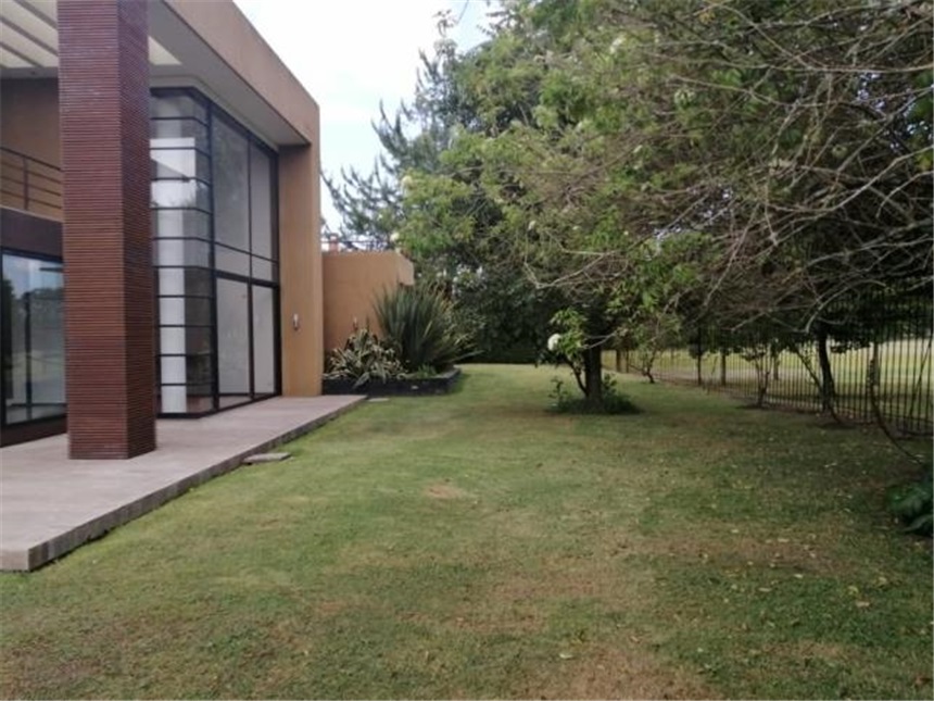 Casa en venta en Guaymaral, Bogotá · foto 4 de 15