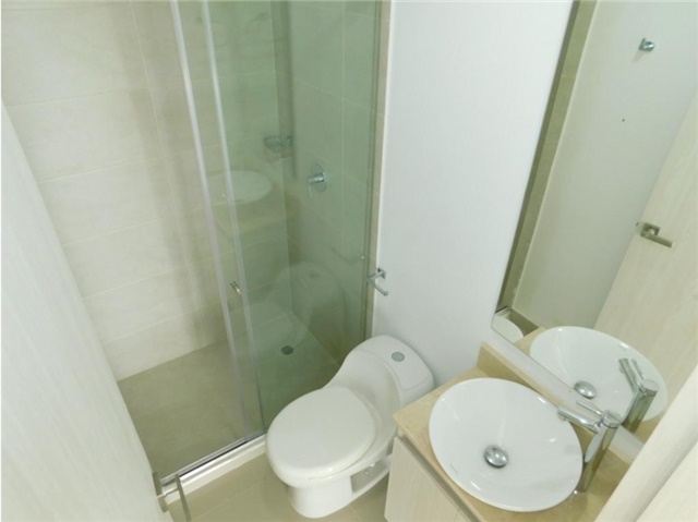 Apartamento de 3 alcobas en venta en Crespo, Cartagena, 120 m² · foto 7 de 8